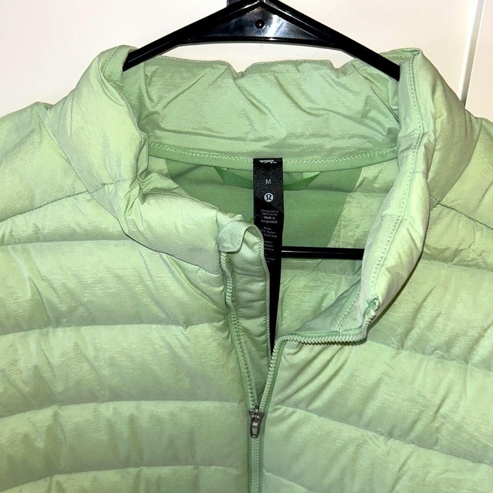 Lululemon jacket - Picture 2 of 4
